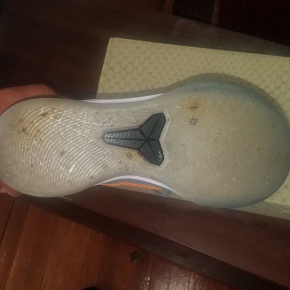 Kobe AD Chrome/Habanero Red in Size 9 (Worn Twice) - Picture 5 of 7